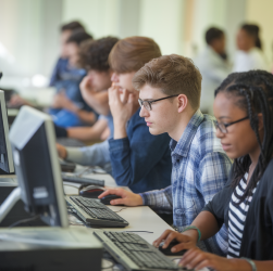 formation maintenance informatique studi